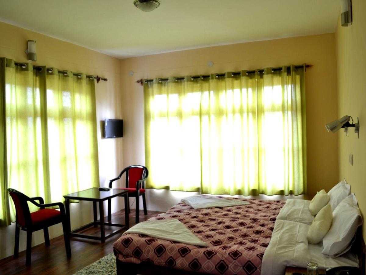 Hotel Ladakh Heaven Leh Buitenkant foto
